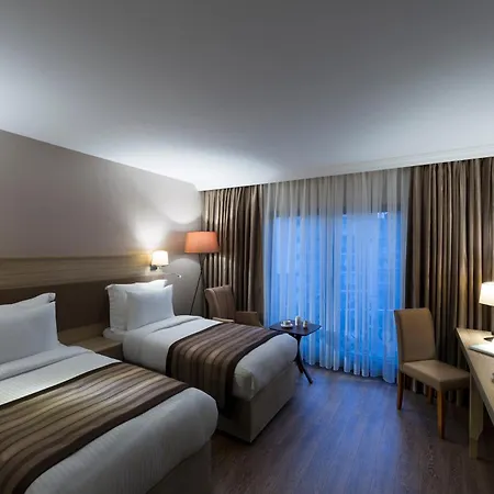 Regard Otel 4*
