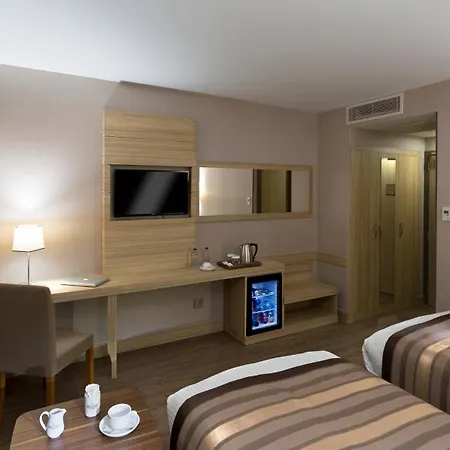 Otel Regard 4*
