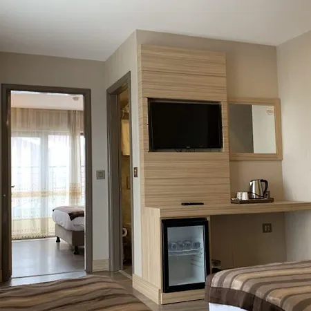 Regard Otel 4*